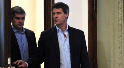 Marcos Pe�a le complic� a Prat Gay una reuni�n con senadores y gobernadores