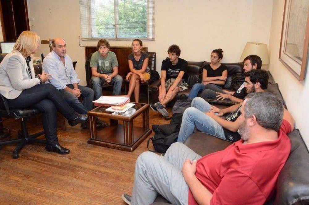 Boleto universitario: proyecto incluir� a estudiantes terciarios