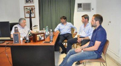 Bossio apuesta a la pelea de Gioja con los camporistas para sumar m�s diputados