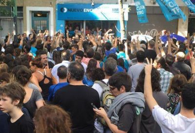 Bullrich recibir� a Sabbatella luego del ataque al local de Nuevo Encuentro