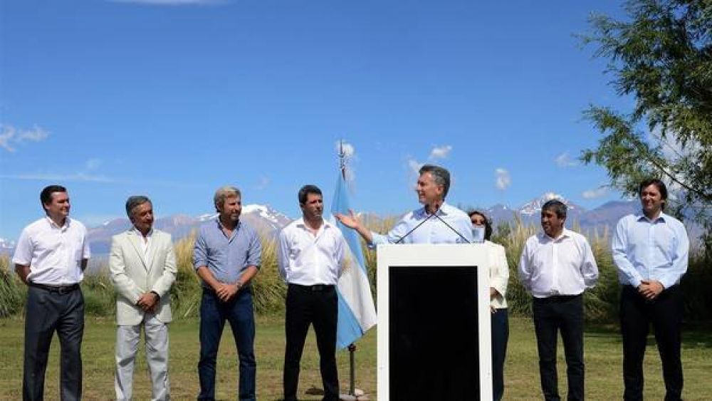 La oposici�n le reclama a Macri casi 600.000 millones