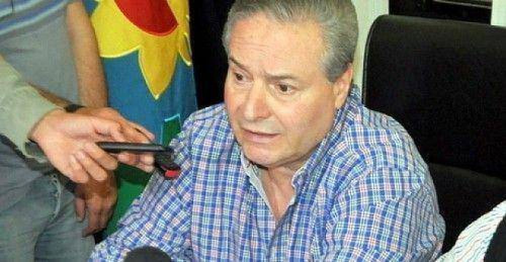 Ricardo Alessandro breg� por un comisario �de trinchera�