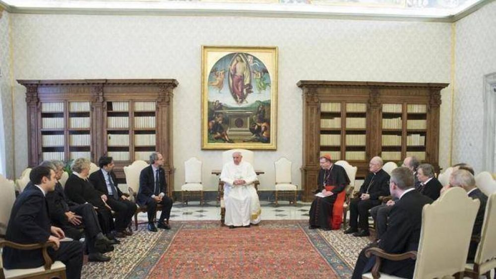 El Papa recibe a los valdenses y a los metodistas. Es la primera vez