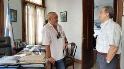 Juan Manuel Rapacioli mas feliz que perro con dos colas luego del encuentro con Guillermo Moreno
