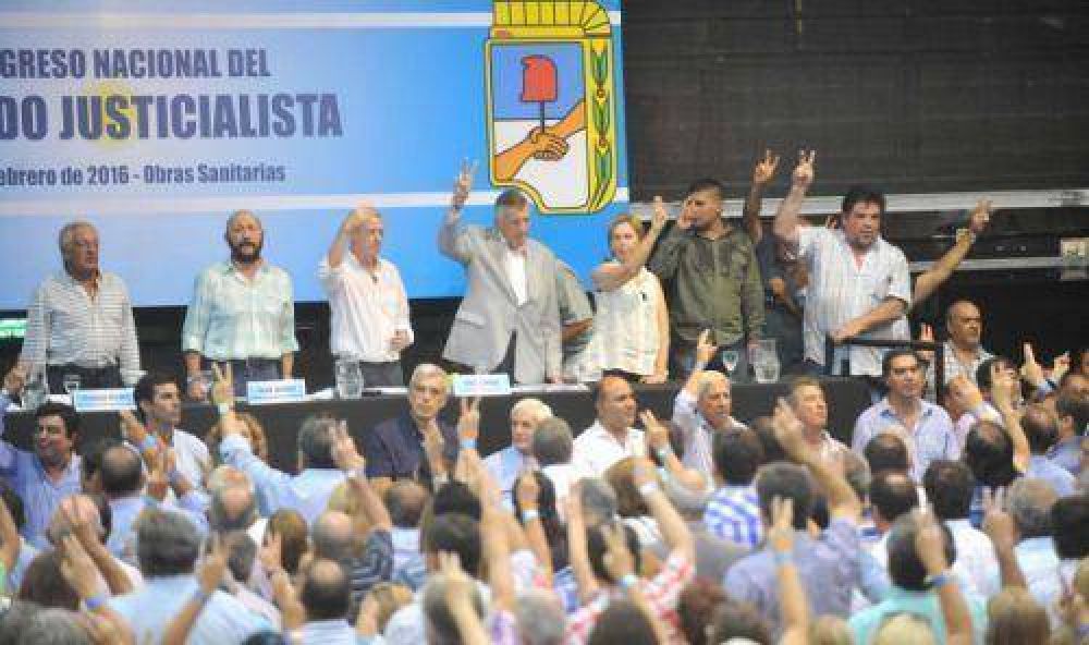 Sin unidad en el peronismo: el FpV va con lista propia a la interna