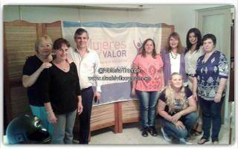Chivilcoy: Britos recibi� a miembros de la ONG 