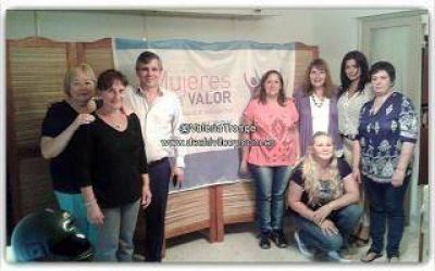 Chivilcoy: Britos recibi� a miembros de la ONG 