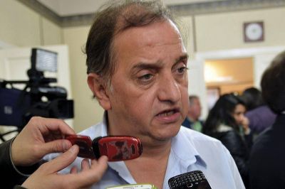 Linares busca atraer inversiones y trabaja en un bono por $ 150 millones para obras