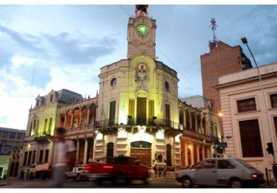 Municipales de Paran� nucleados en ATE realizan este lunes paro de actividades