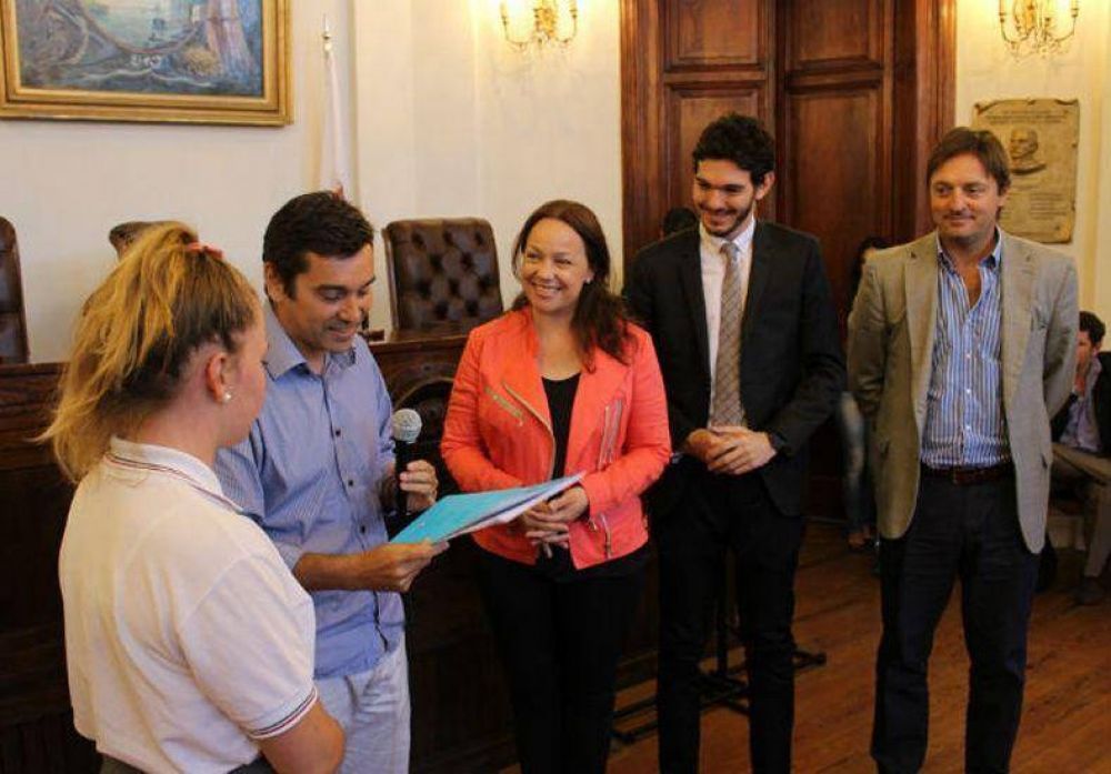 Preparan la edici�n 2016 del Concejo Deliberante Estudiantil de Paran�