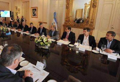 Altolaguirre se reuni� con Macri en Olivos