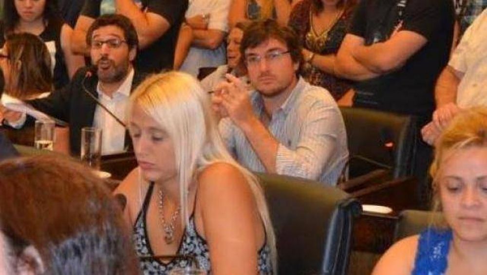 El Frente para la Victoria convoc� a una sesi�n extraordinaria este jueves