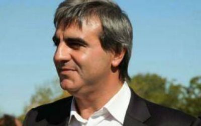 San Antonio de Areco: Dura�ona mult� a concejales de la oposici�n