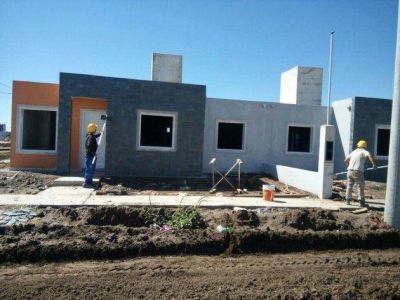 M�s de un 70% de avance en la construcci�n de viviendas de Villa Mercedes