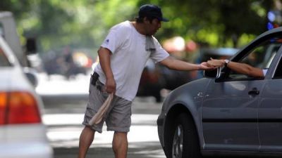 Pese a los controles, hubo trapitos en el Supercl�sico y ped�an hasta $ 500