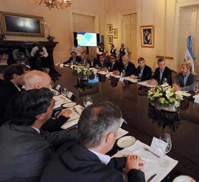 Paredes Urquiza present� a Macri un plan de obras para Capital