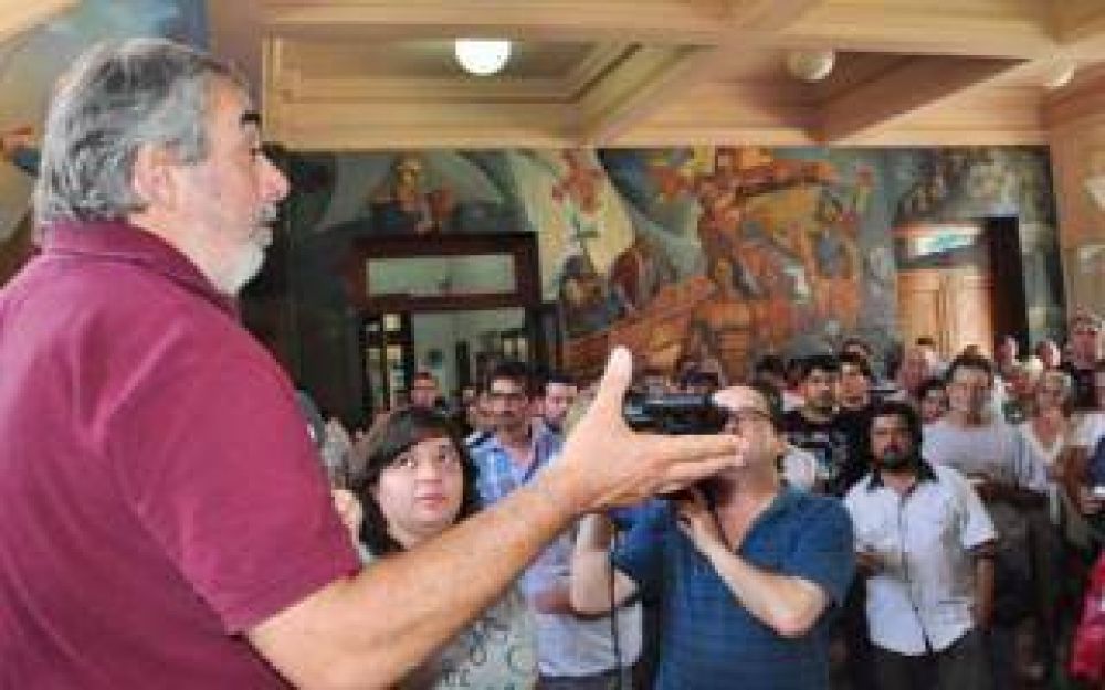 Trenque Lauquen: Sangr�a de funcionarios en el gabinete del Intendente Fern�ndez