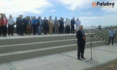 Zara presidi� el acto en conmemoraci�n de la Gesta del 7 de Marzo