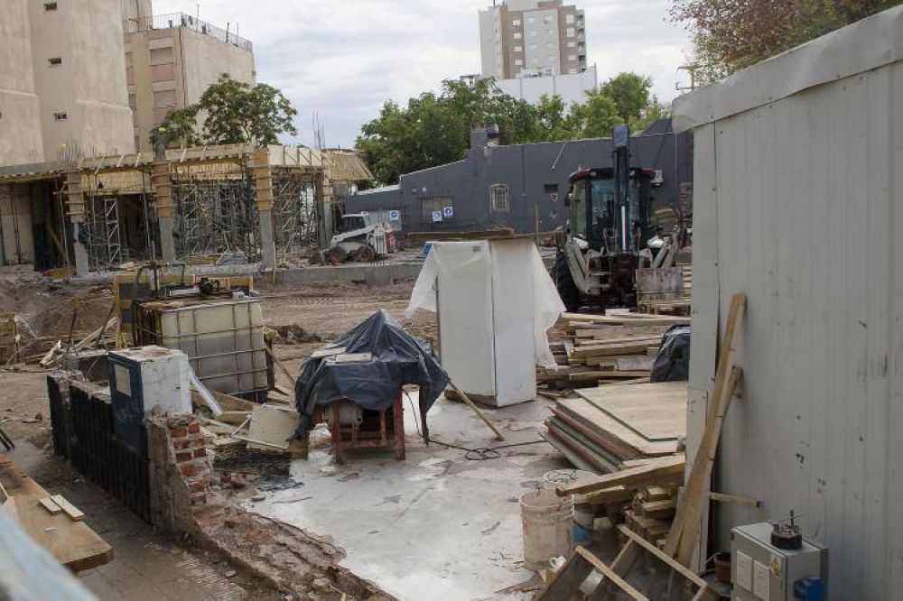 Borran esquinas y crecen nuevos edificios