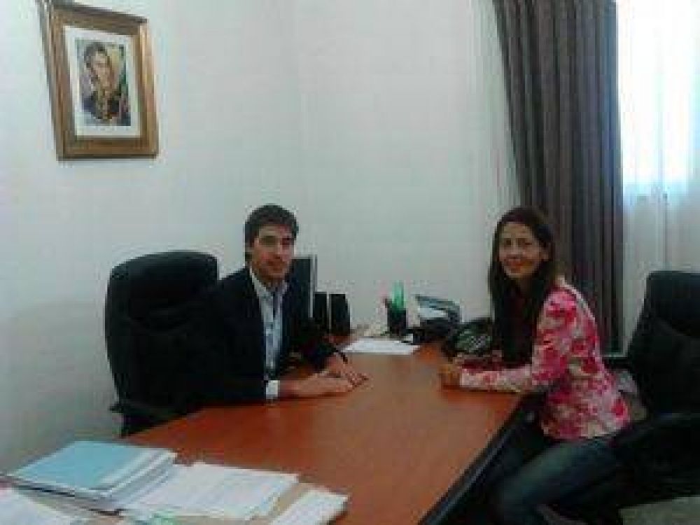 Adrian Prez llega a Salta a firmar convenios con Gustavo Senz