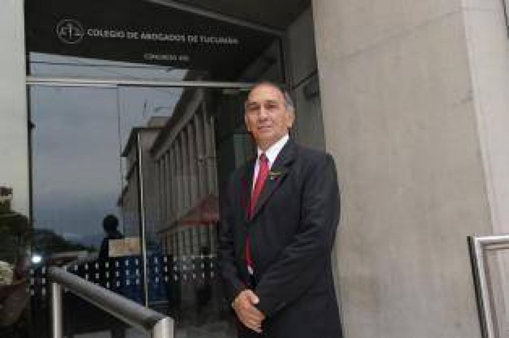 Seg�n Garc�a Posse, detr�s de Navarro D�vila est� Jim�nez