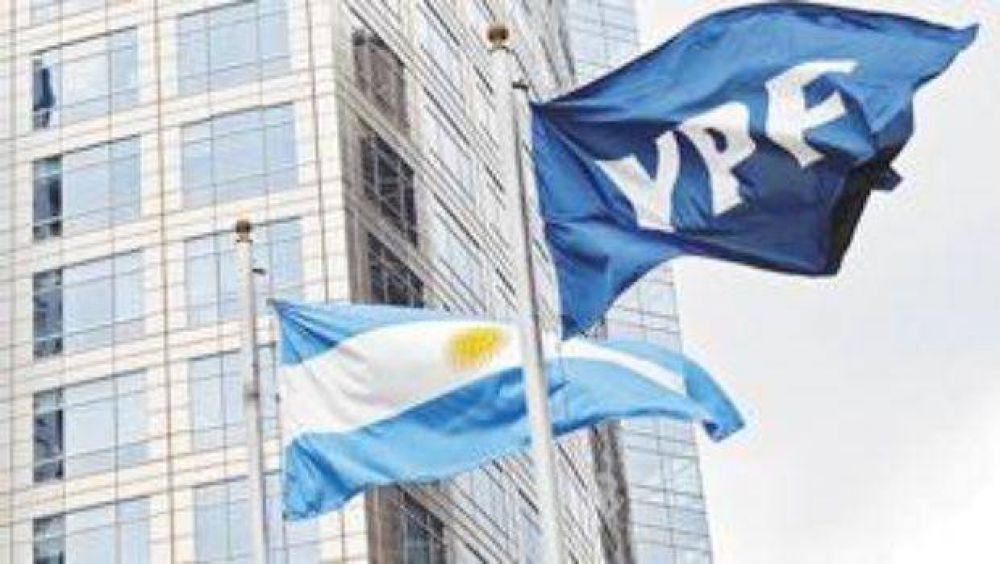 Hay dos posibles candidatos para reemplazar a Galuccio en YPF