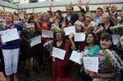 La Plata: Garro reconoci� �por su incansable trabajo� a mujeres inmigrantes