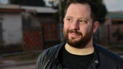 Ottavis no soport� las presiones y dio un paso al costado