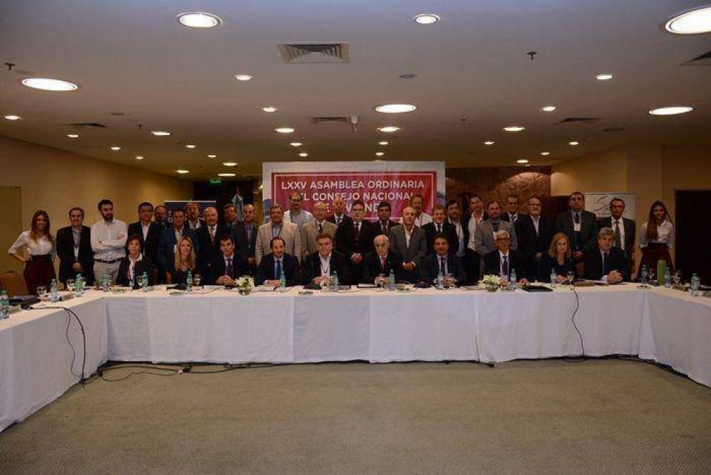 Ugelli represent a Formosa en Asamblea del Consejo Nacional de la Vivienda