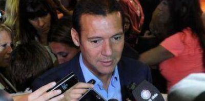 Guti�rrez anuncia nuevo c�nclave petrolero