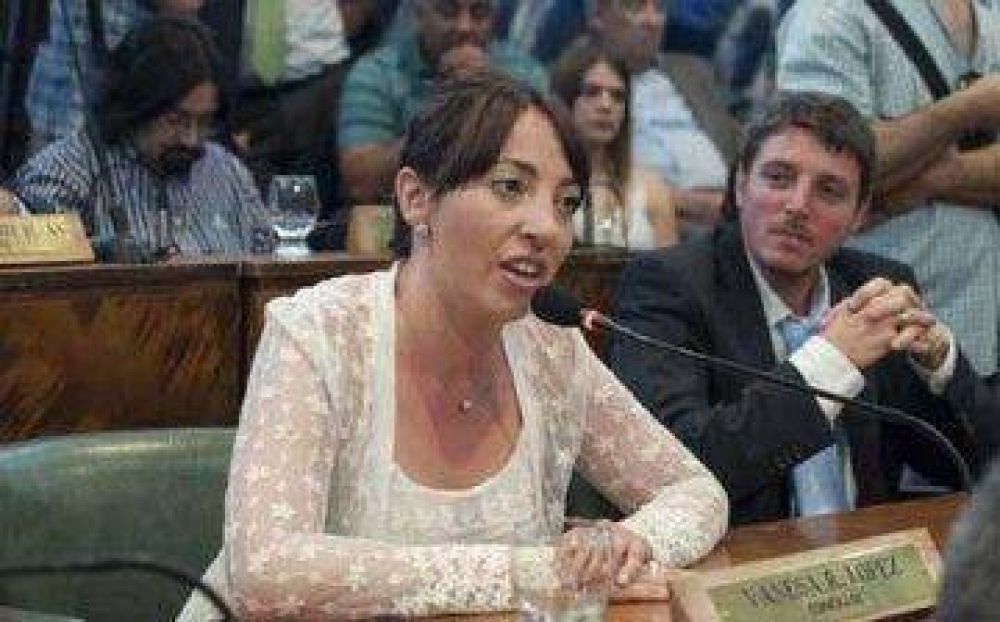  Vanesa L�pez: �La sociedad debe avanzar contra la violencia de g�nero�