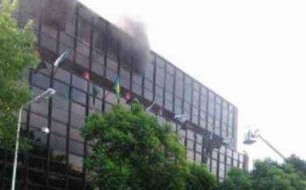 Oficialismo y oposicin pedirn informes por el incendio en la Municipalidad