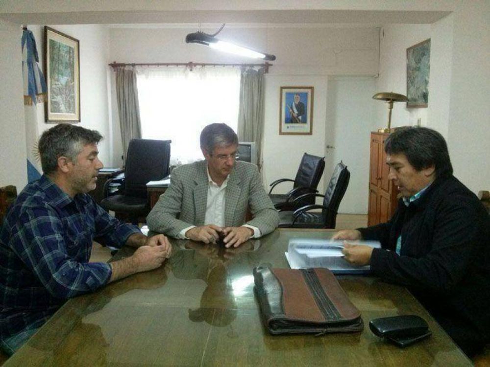 Analizan proyectos habitacionales para empleados de la salud