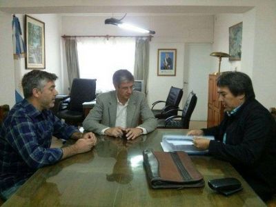 Analizan proyectos habitacionales para empleados de la salud