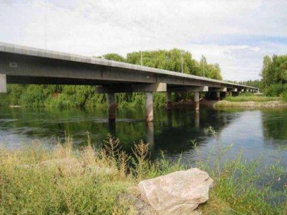 Tercer puente: ineficiencia + corrupci�n= una d�cada