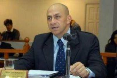 PAMI rechaza el cobro de plus m�dico a sus afiliados