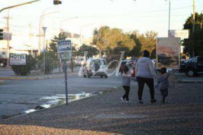 Indignaci�n ante la falta del colectivo p�blico