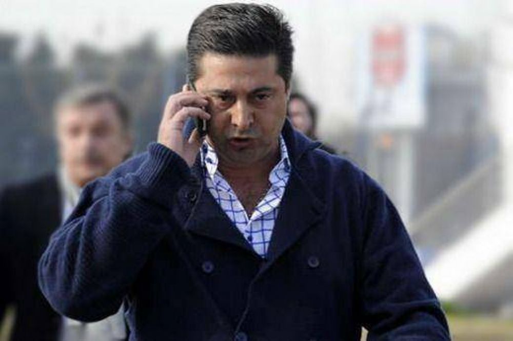 Angelici le respondi� a Carri� y neg� ser el operador judicial de Macri: 
