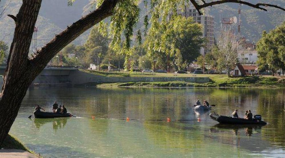 Rechazaron los aireadores y las cloacas son la �nica forma de sanear el lago