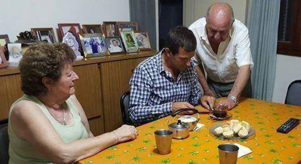 El intendente y una nueva modalidad de contacto con los vecinos