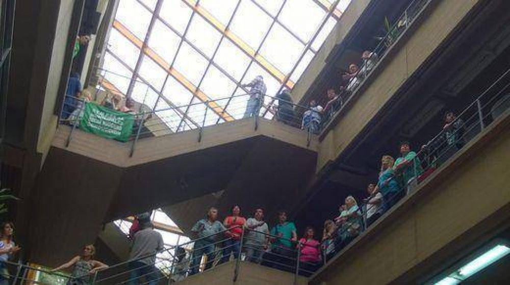 Paritarias en San Mart�n: se rompi� el di�logo y los gremios comienzan con la quita de colaboraci�n