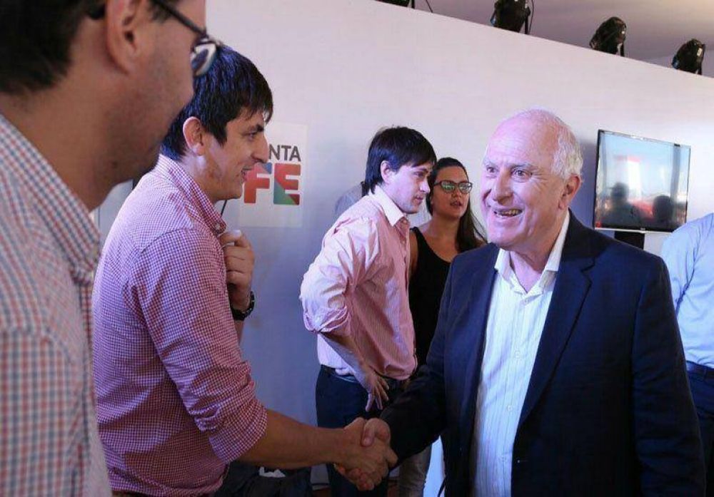 Lifschitz realz� su plan industrial