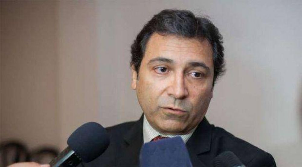 Salvador Mazza: el asesor legal de los ediles habl� de las destituciones