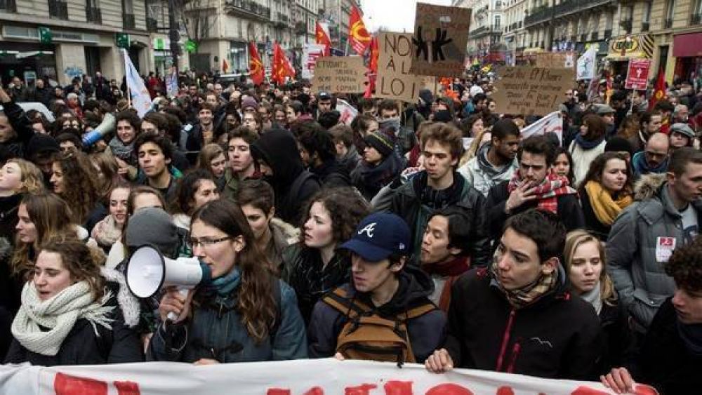 Paros y protestas en Francia contra la flexibilizaci�n laboral
