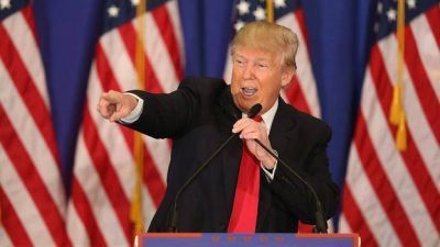 Trump se afianza en la carrera republicana y Sanders sorprende al imponerse en Michigan