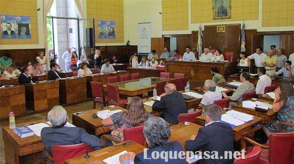 Concejales opositores se reunieron con Arroyo y denunciaron una �debilidad institucional�