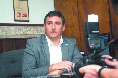 Al intendente de Santa Rosa lo comprometen 