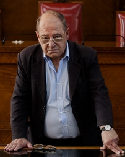�S� fuera necesario rescindir�amos el contrato de la basura�