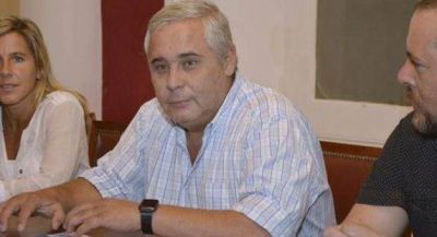 Dura cr�tica de R�os a medida del Gobierno nacional