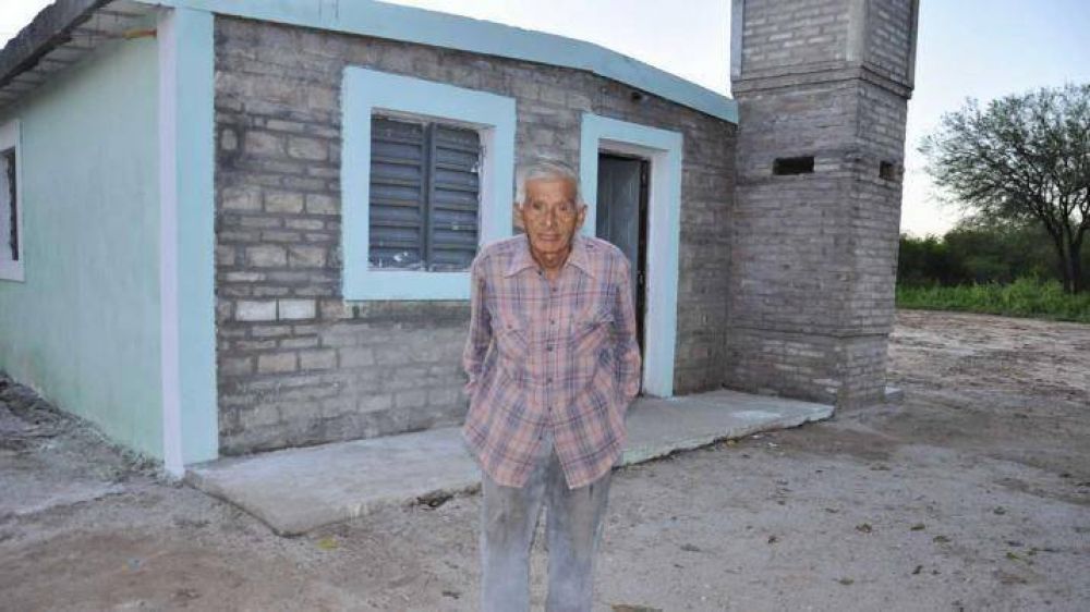 Entregaron viviendas sociales en los parajes La Falda y La Victoria